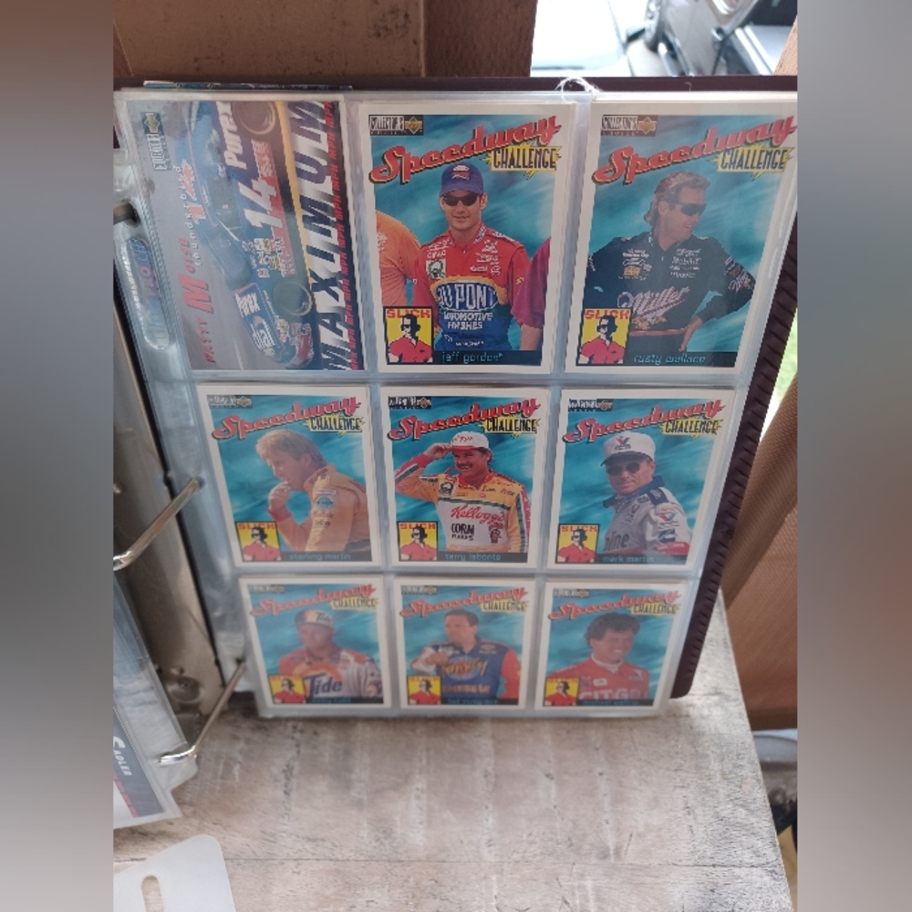 Speedway Challenge Trading Cards Collection